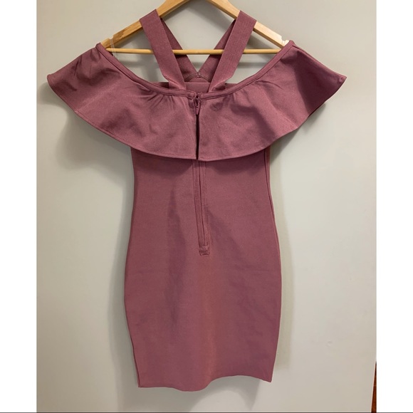 Bodycon Off The Shoulder Dress Size Medium - Picture 2 of 6